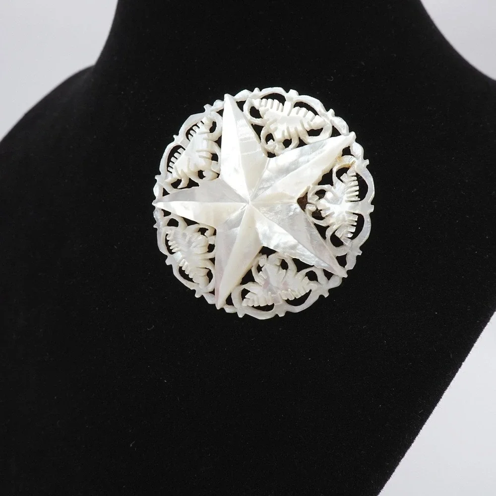 Vintage Mother of‎ Pearl Star of Bethlehem Pendant Openwork Intricate